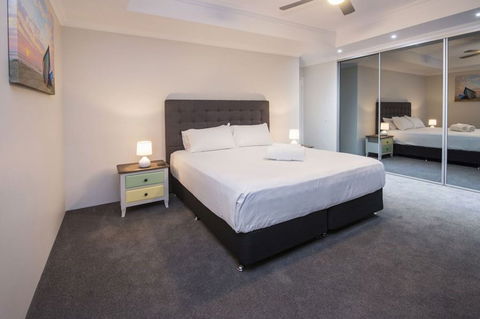 Fairway Lakeside - Accommodation Asia 1