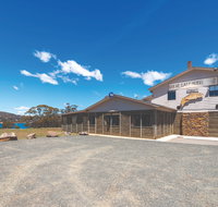 Great Lake Hotel - Accommodation Guide
