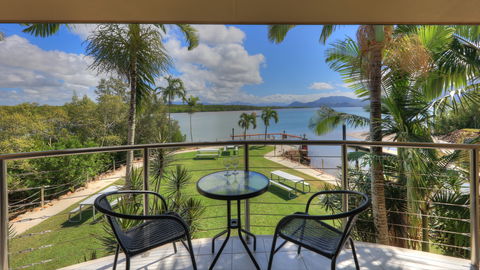 Hinchinbrook Marine Cove Resort - Accommodation China 2