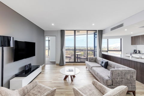 Meriton Suites Church Street, Parramatta - Accommodation Guide 2