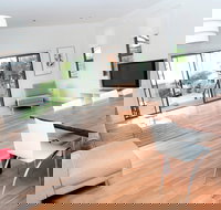 Neptune - Accommodation China