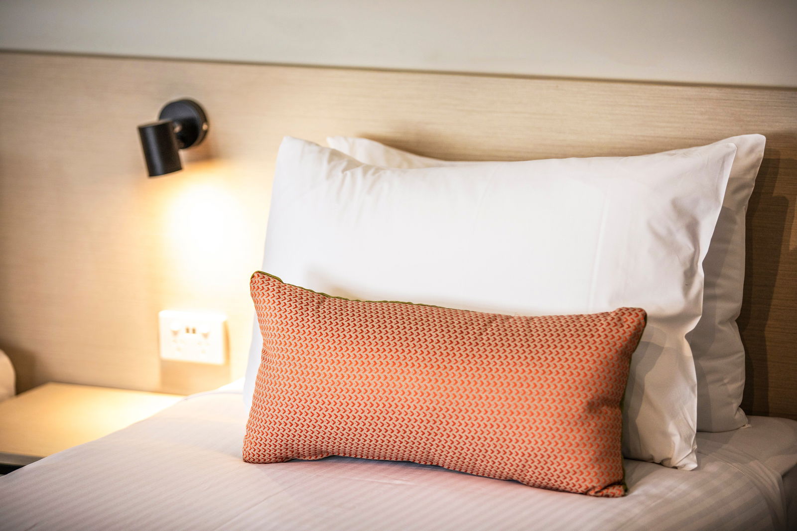 Sunshine VIC Accommodation Guide