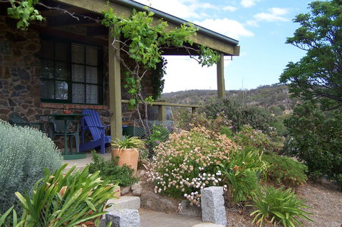 Nuggetty Cottage - Accommodation Guide 0