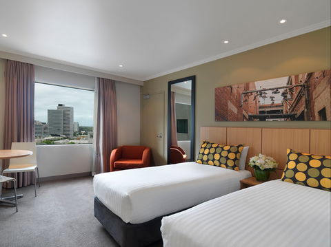 Travelodge Hotel Melbourne Southbank - Accommodation Asia 1