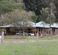 Treenbrook Cottages - Accommodation Guide