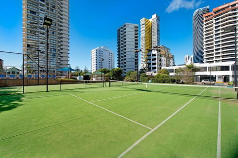 ULTIQA Beach Haven On Broadbeach - Accommodation Guide 1