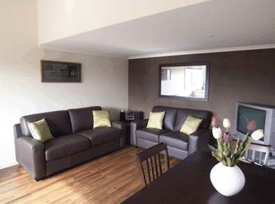 Off Mountain Accommodation - Accommodation Asia 2