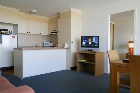 Metro Hotel & Apartments Gladstone - Accommodation China 2