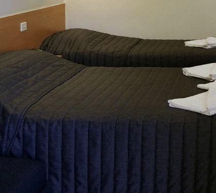 Flag Motor Lodge - Accommodation Guide 3