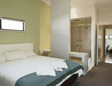 Footprints At Preston Beach - Accommodation Guide 4