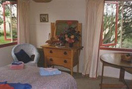 Poppys Cottage B&B - Accommodation Asia 2