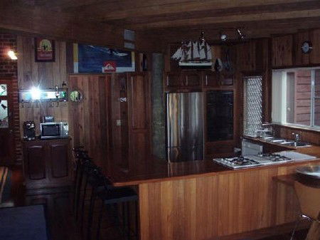 Arrawarra Lodge - Accommodation Guide 3