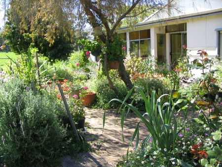 Middlesex WA Accommodation China