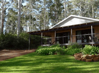 Kangaroo Creek Chalets - Accommodation Guide 1