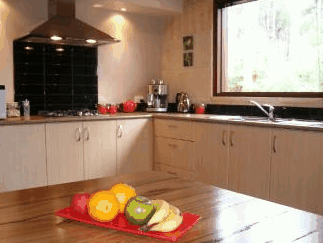 Kangaroo Creek Chalets - Accommodation Guide 2