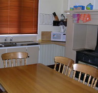 Helens House - Accommodation Guide