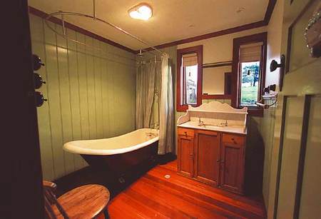Glauders Cottage - Accommodation Guide 5