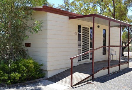 Broken Hill City Caravan Park - Accommodation Asia 0