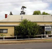 Pemberton Backpackers YHA  Budget Cottages - Accommodation Guide