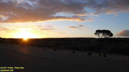 Mundrabilla WA Accommodation Asia