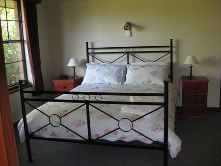 Mill House Cottage - Accommodation Asia 3