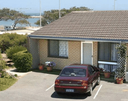 Port Denison Holiday Units - Accommodation Guide
