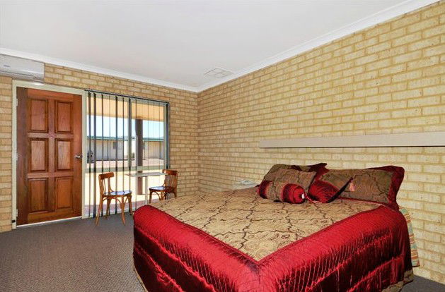  Accommodation Guide