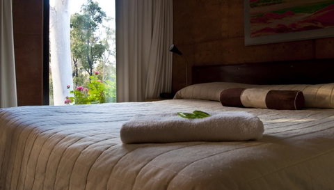 Best Western Pemberton Hotel - Accommodation Guide 0