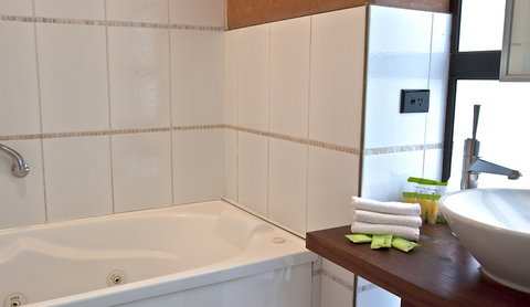 Best Western Pemberton Hotel - Accommodation Guide 1