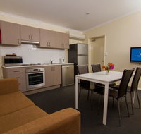 The View on Hannans - Accommodation Guide