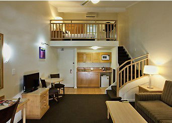 All Seasons Cairns - Accommodation China 2