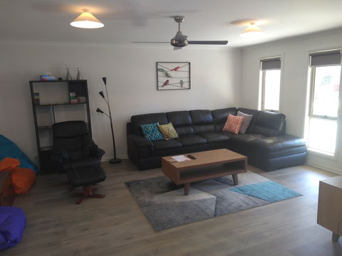 32 West B & B - Accommodation Asia 2