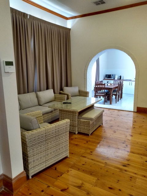Adelaide Hills Birdwood Cottage - Accommodation Asia 0