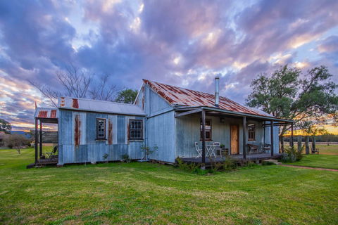 Blaxland's Cottage - Accommodation Asia 0