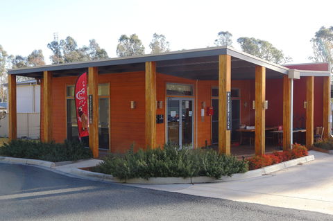 Bridgewater Public Caravan Park - Accommodation Guide 0