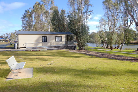 Bridgewater Public Caravan Park - Accommodation Guide 2