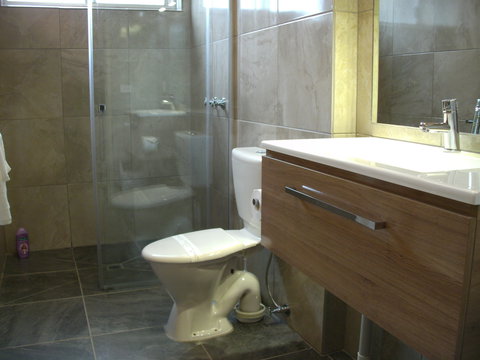 Colac Mid City Motor Inn - Accommodation Asia 1