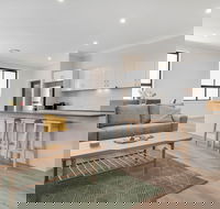 Crooked Lane - Accommodation Guide