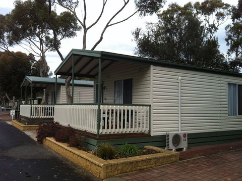 Lake Albert Caravan Park, Meningie SA - Accommodation Asia 0