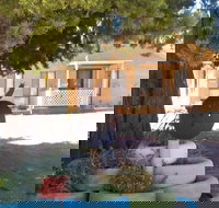 Lyns Hideaway - Accommodation Guide