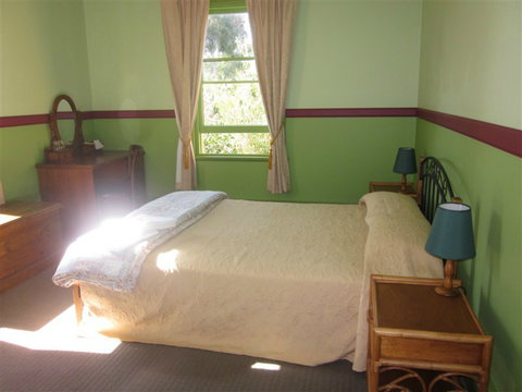 Settlers Arms Hotel - Accommodation Asia 1