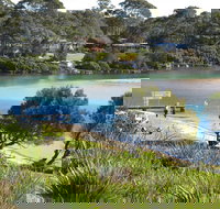 Sunpatch Cottage at Tomakin Beach - Accommodation Asia