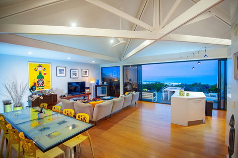 Tambac On Boomerang Beach - Accommodation Asia 0