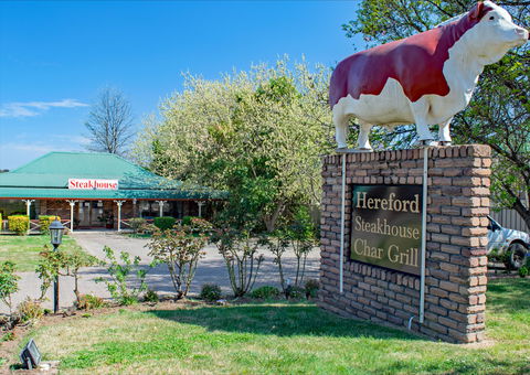 The Rest Point Motor Inn And Hereford Steakhouse Char Grill - Accommodation Guide 1