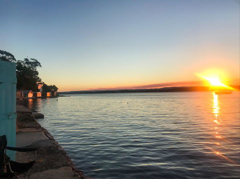 Tommy's Lakehouse - Accommodation Asia 0