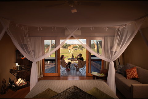 Zoofari Lodge, Taronga Western Plains Zoo Dubbo - Accommodation Asia 0