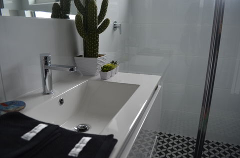 Alvy On Piper - Accommodation Asia 2