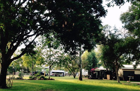 Bailey Bar Caravan Park - Accommodation Guide 0