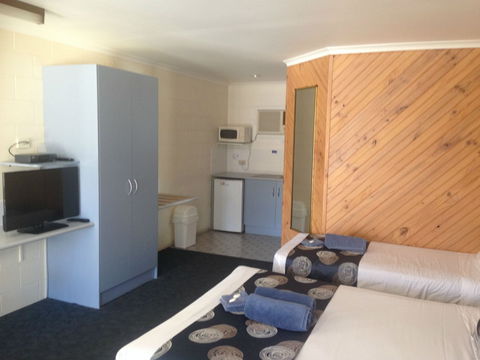Cunningham Shore Motel - Accommodation China 2