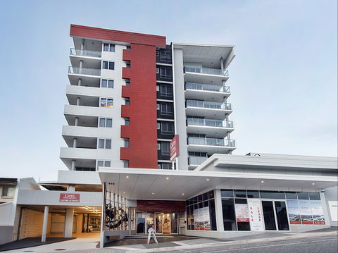 Curtis Central Apartments - Accommodation Guide 0